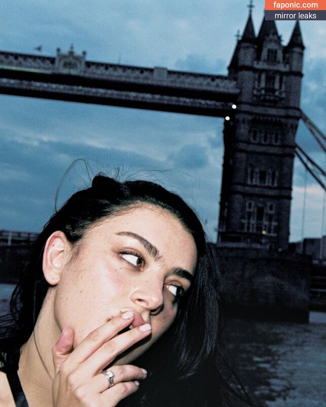Charli XCX, charli_xcx, charlignarly, charlixcx, https: Сливы ню OnlyFans Фото #84