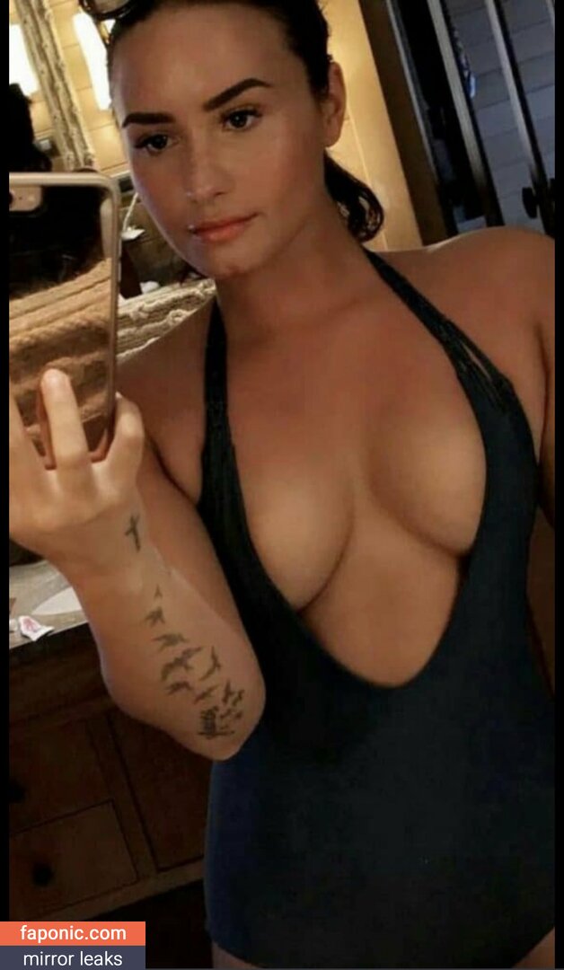 Demi Lovato, ddlovato, https:, tonia_williams Сливы ню OnlyFans Фото #10