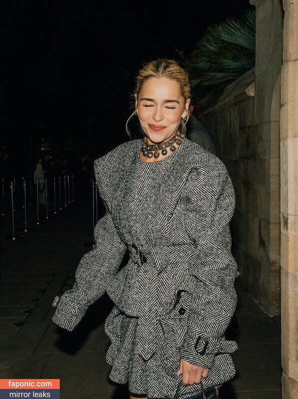 Emilia Clarke, clarkeyxo, emilia_clarke, emiliaclarke, emiliaclarkecentral, https: Сливы ню OnlyFans Фото #324