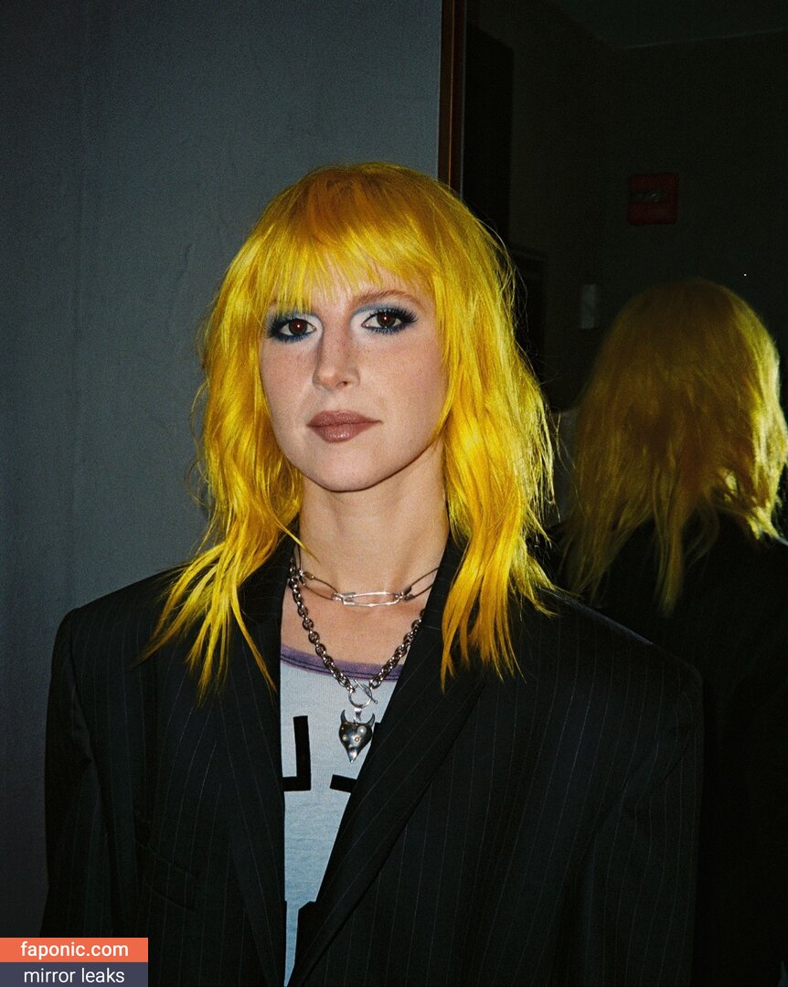 Hayley Williams, meepyfreepy, yelyahwilliams Сливы ню OnlyFans Фото #559