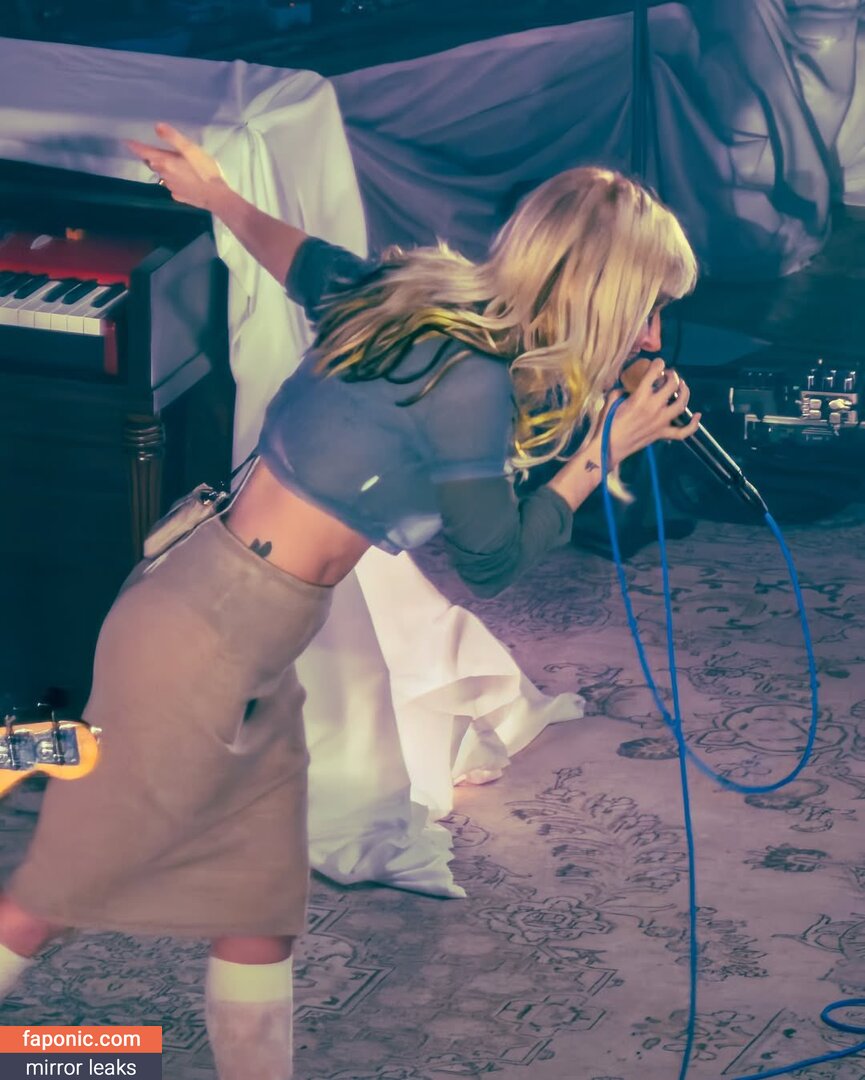 Hayley Williams, meepyfreepy, yelyahwilliams Сливы ню OnlyFans Фото #619