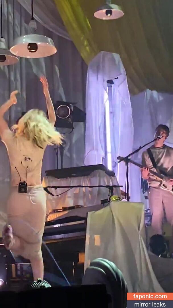 Hayley Williams, meepyfreepy, yelyahwilliams Сливы ню OnlyFans Фото #663