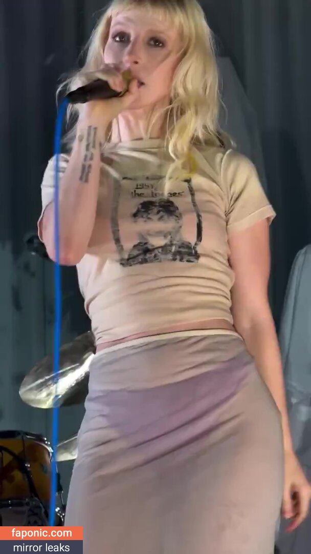 Hayley Williams, meepyfreepy, yelyahwilliams Сливы ню OnlyFans Фото #670
