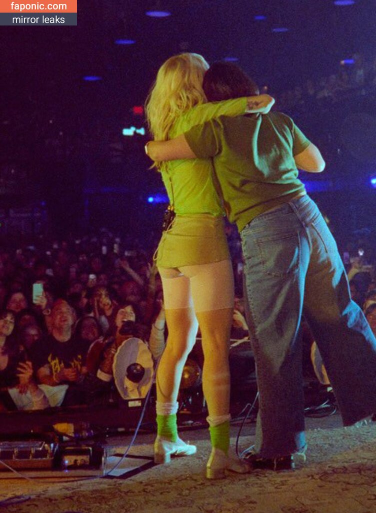 Hayley Williams, meepyfreepy, yelyahwilliams Сливы ню OnlyFans Фото #681