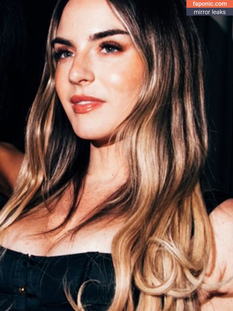 JoJo Levesque, iamjojo Сливы ню  Фото #6