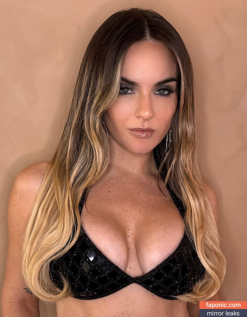 JoJo Levesque, iamjojo Сливы ню  Фото #49