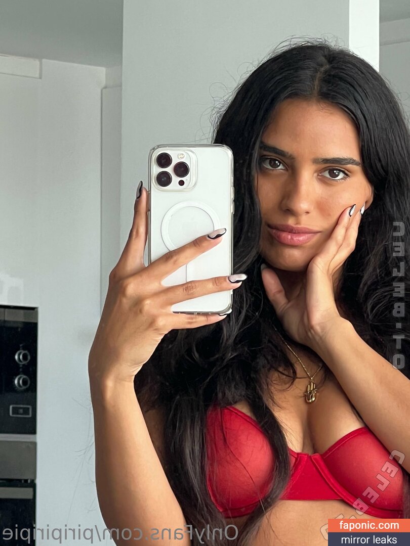 Piripiripie, pierinaplaza Сливы ню OnlyFans Фото #21