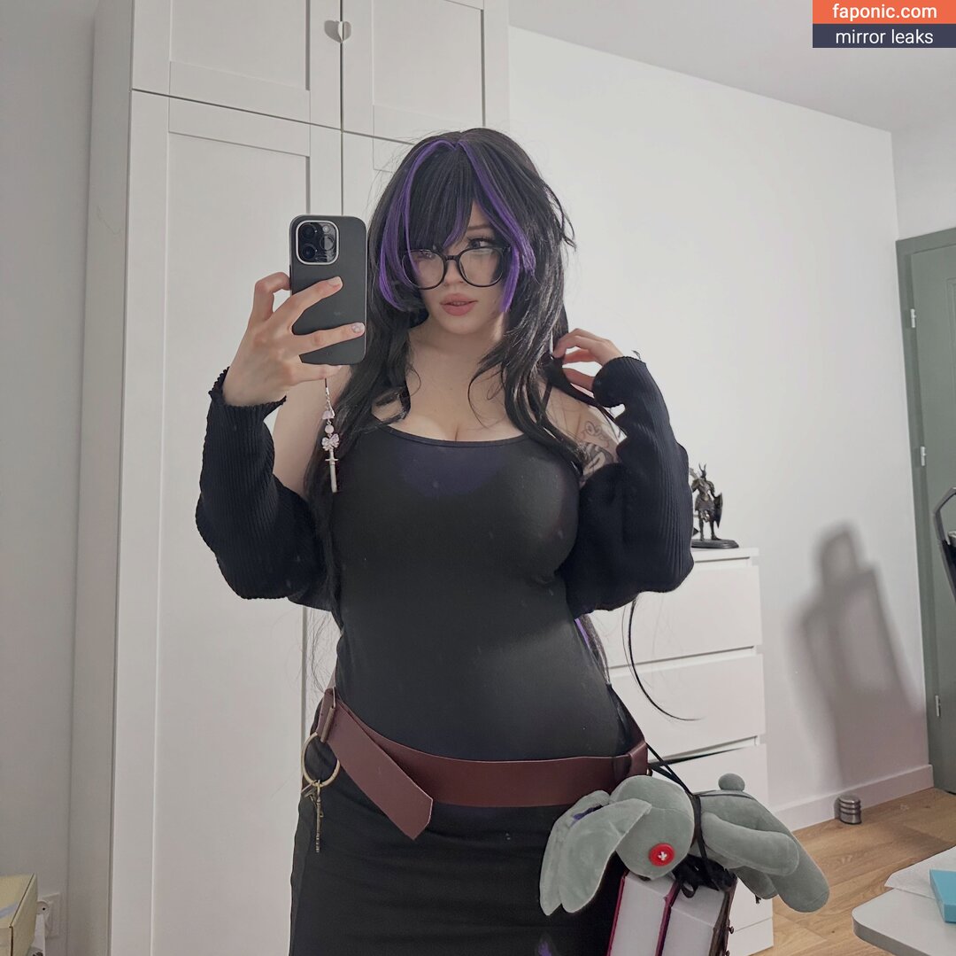 Shini Waifu