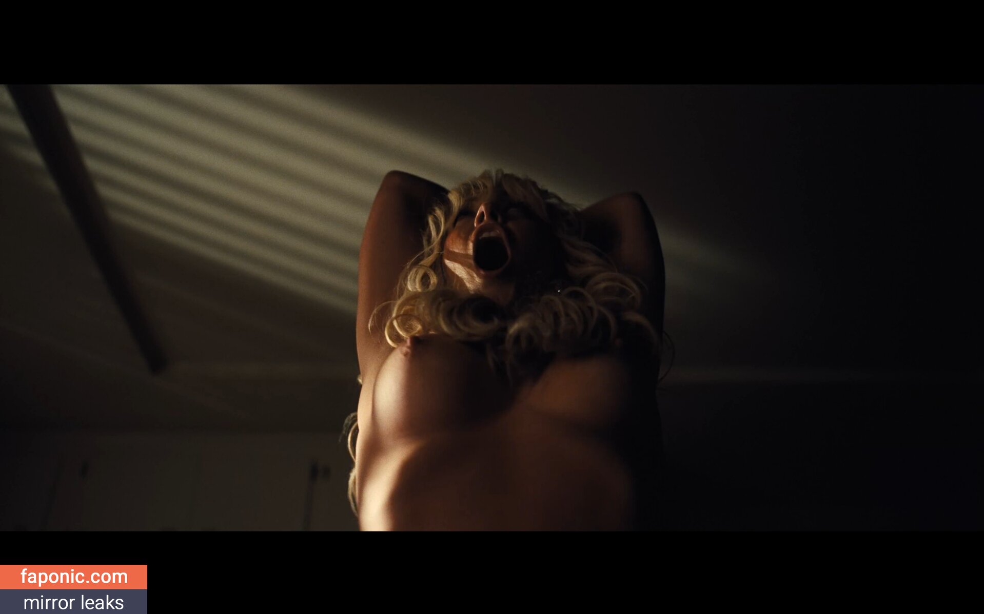 Sydney Sweeney, gal_gadot, https:, sydney_sweeney Сливы ню OnlyFans Фото #201