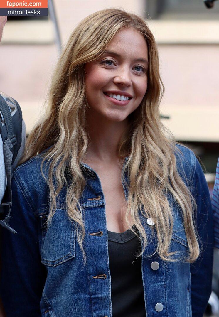 Sydney Sweeney, gal_gadot, https:, sydney_sweeney Сливы ню OnlyFans Фото #514