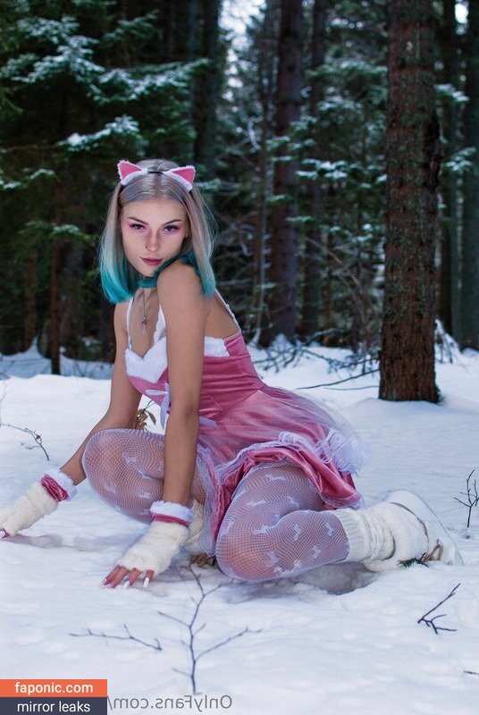 Trixy Blue, trixyblue, trixybluegirl Сливы ню OnlyFans Фото #2