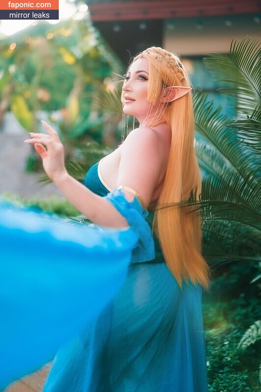 Holly Wolf, HollytWolf, hollywolf, hollywolfirl, veronicafettx, wolfofthewild Сливы ню OnlyFans/Patreon Фото #99