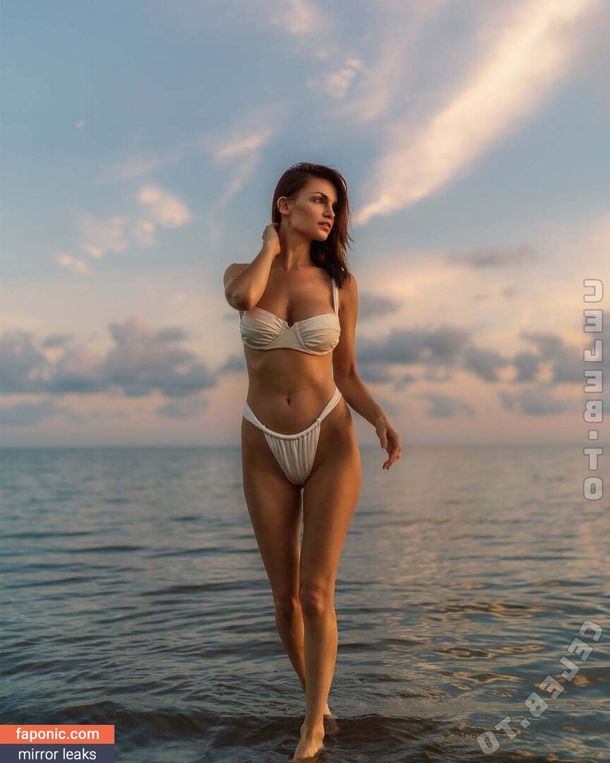 Alexis Reed, lexi_lou_thur, lexilouthur Сливы ню OnlyFans Фото #35