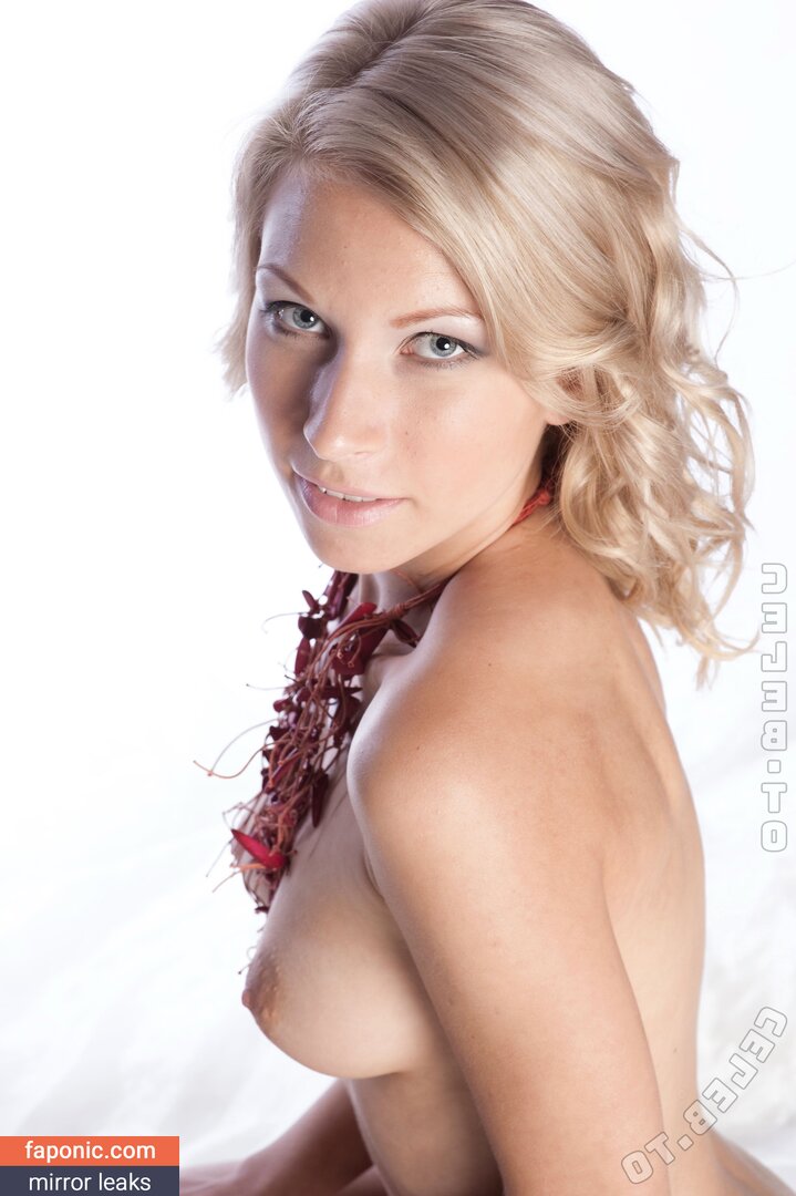FemJoy, femjoymag, https: Сливы ню  Фото #94