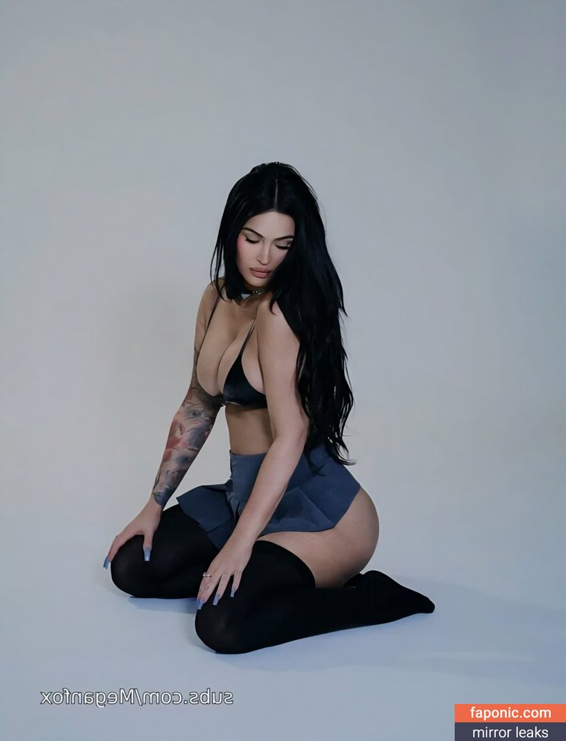 Megan Fox, megan_fox, meganfox Сливы ню OnlyFans Фото #11
