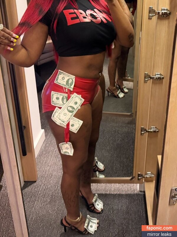 Sexxy Red, sexyred_mc, sexyyred Сливы ню OnlyFans Фото #63