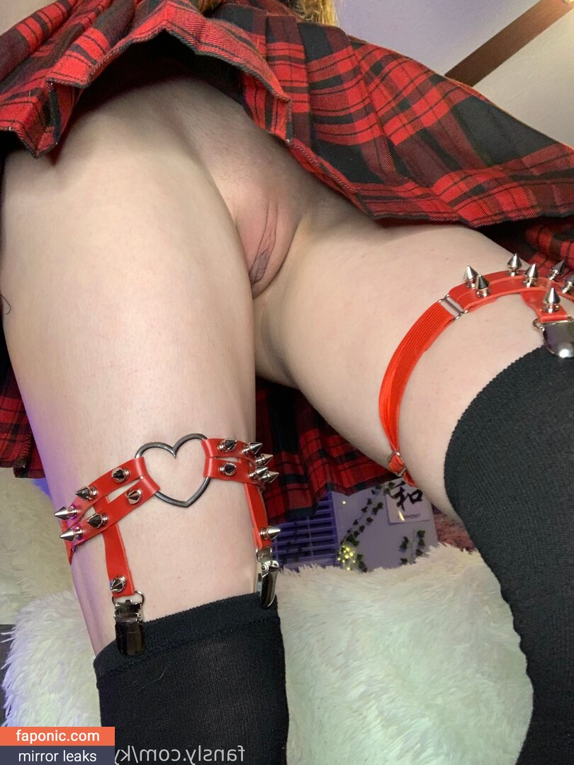 ursecretgirlfriend, ursecretgirlfriend | ursecretgf | Pyra Fae Сливы ню OnlyFans Фото #46