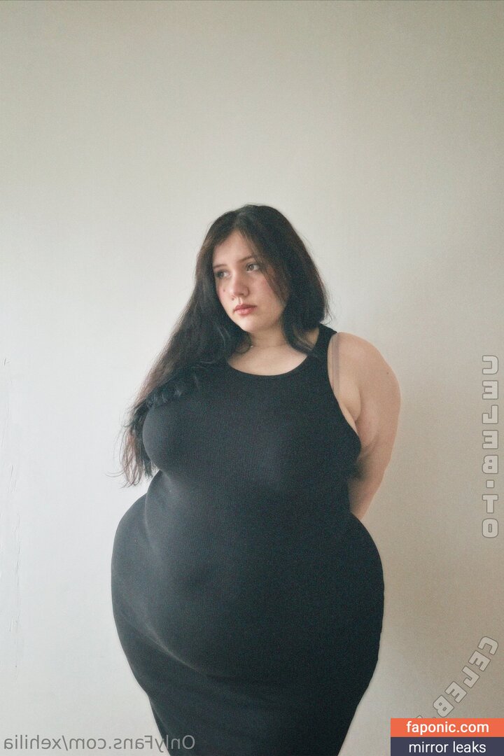Xehilia Сливы ню OnlyFans Фото #54