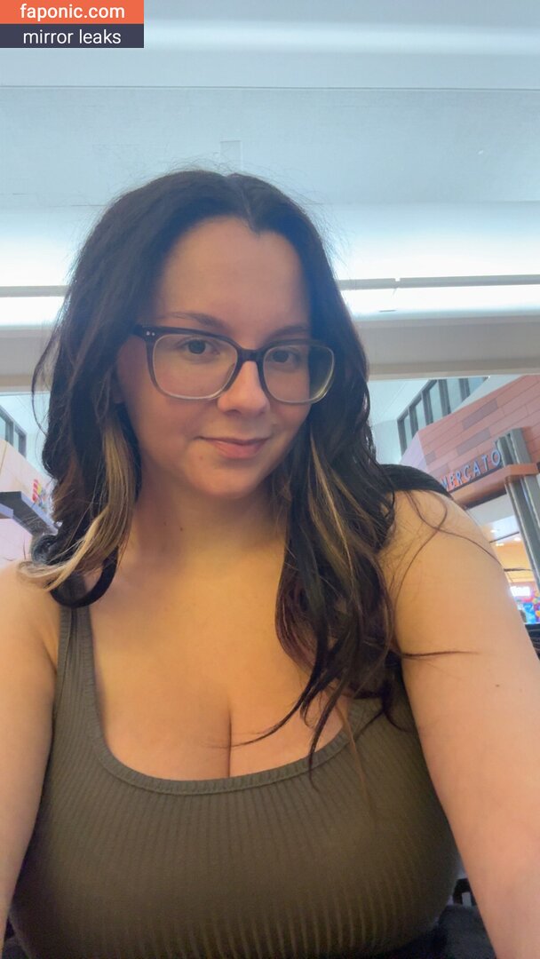 Yellz0, Yellz1, bigtittygothegg, yellz Сливы ню OnlyFans/Patreon Фото #348