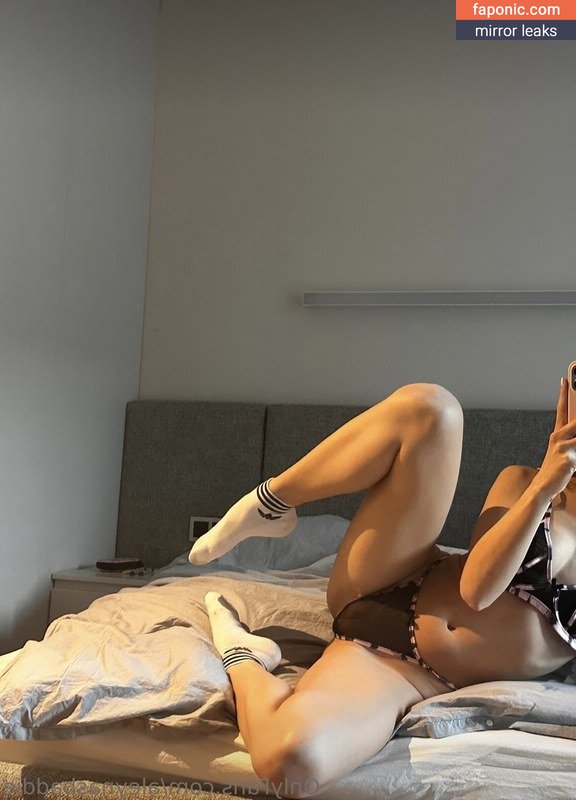 Aleynabaddie, aleynabaddiee, aleynasbaddie, lolygetsu0__ Сливы ню OnlyFans Фото #121