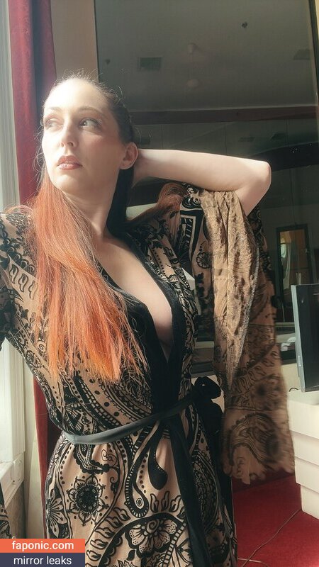 Carlotta Champagne, carlottachampagne, https:, thecarlotta Сливы ню OnlyFans Фото #529