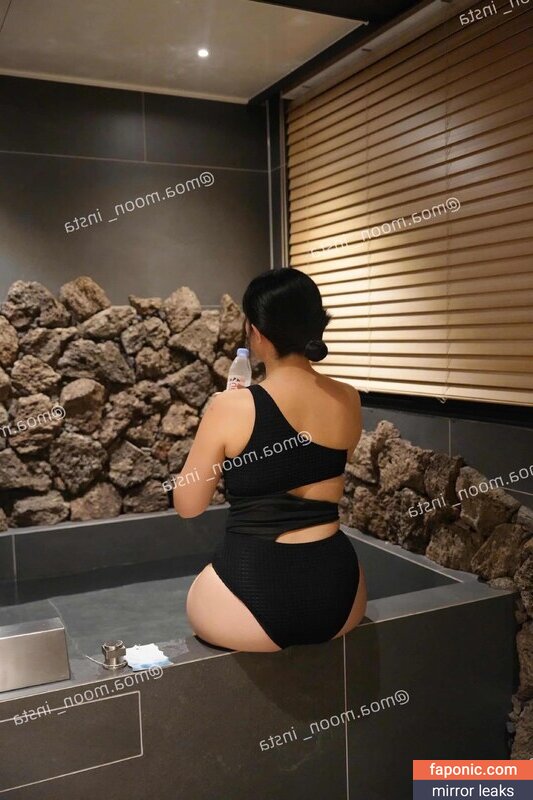 Heeheemoon, moon_nyang_, xailormoon Сливы ню OnlyFans Фото #132