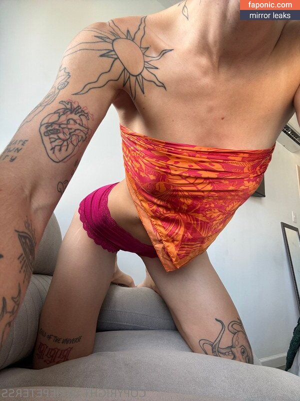Lexiepeterss, sexylexie Сливы ню OnlyFans Фото #3