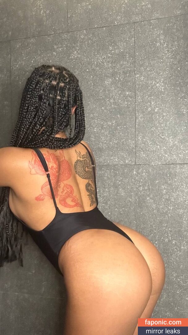 Mina Ross, cheerwithmina, itsminaxo, minaxross Сливы ню OnlyFans Фото #4