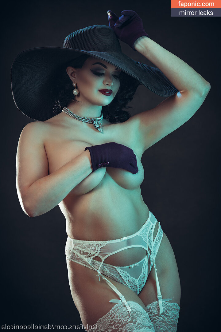 Danielle Denicola, danielledenicola, danielledenicolaofficial, danielledenicolavip, daniellednicola, https: Сливы ню OnlyFans/Patreon Фото #58