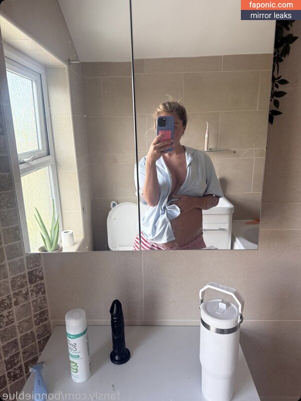Bonnie Blue, BonnieBlue_xoxo, bonnie_blue_xoxo Сливы ню OnlyFans Фото #100