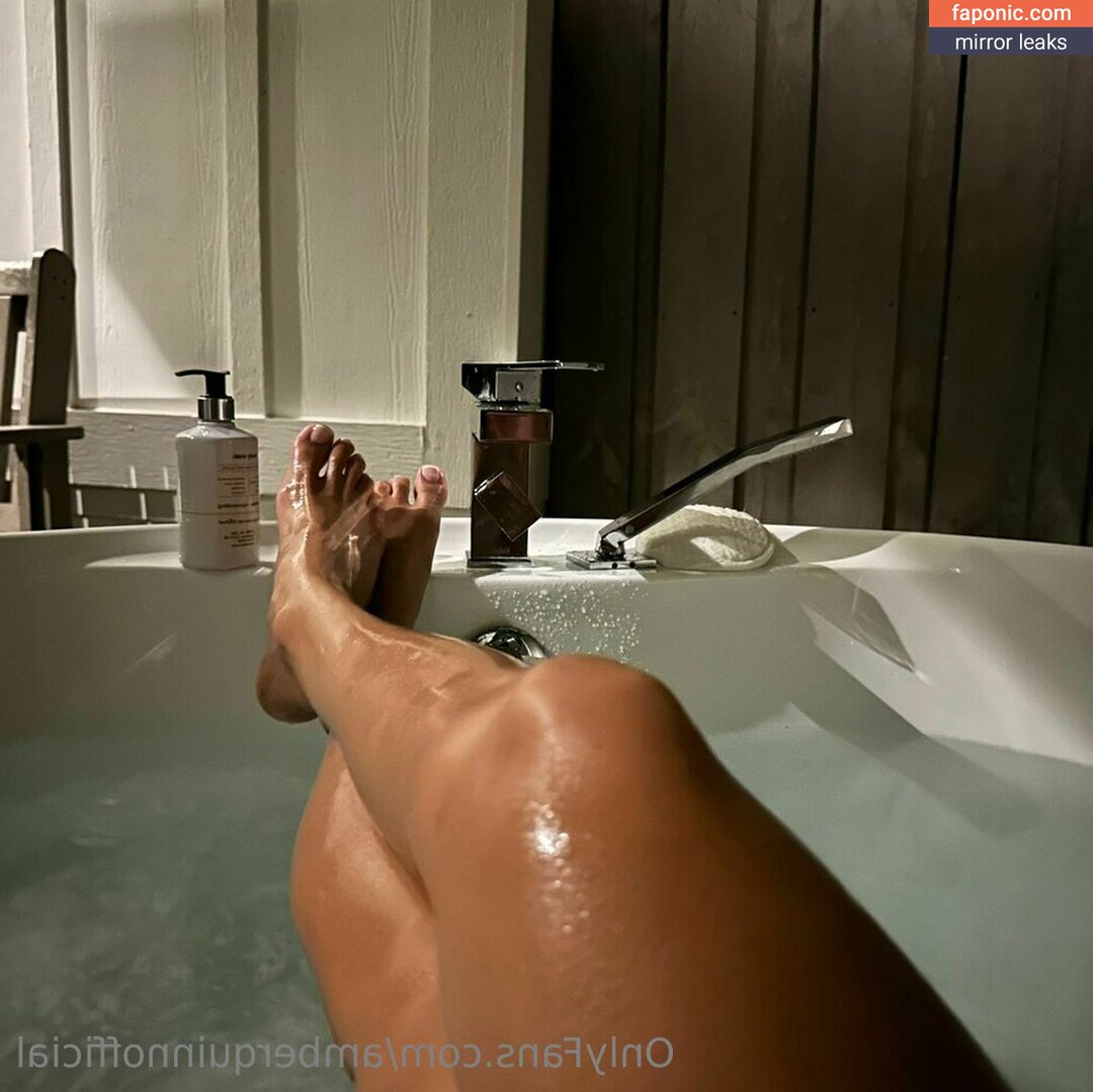 Amber Quinn, CryptowithAmber, amberquinnofficial, https: Сливы ню OnlyFans Фото #54