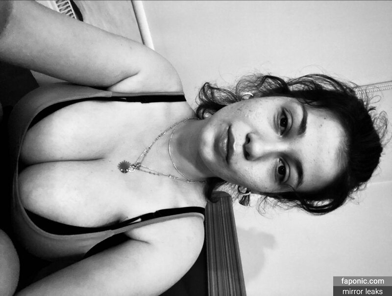 Cansu Çakal, CansuCakal Сливы ню OnlyFans Фото #13
