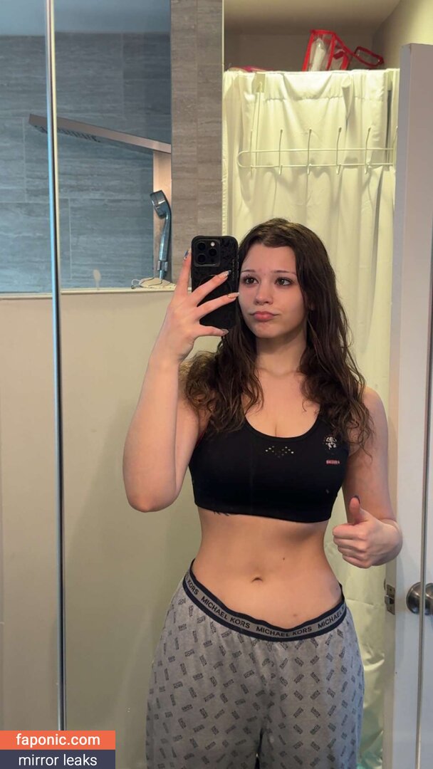 Nikki Woods, nikki_neko, nikkiwoodss Сливы ню OnlyFans Фото #18