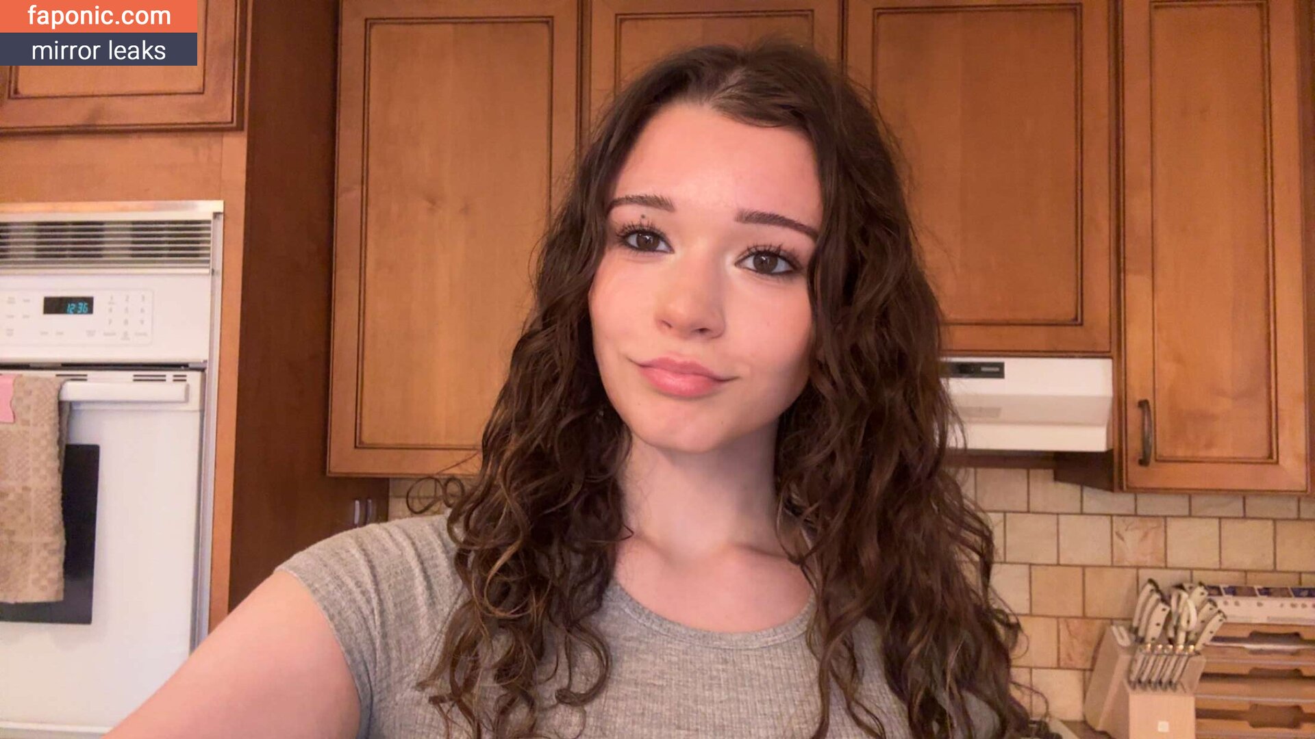 Nikki Woods, nikki_neko, nikkiwoodss Сливы ню OnlyFans Фото #101