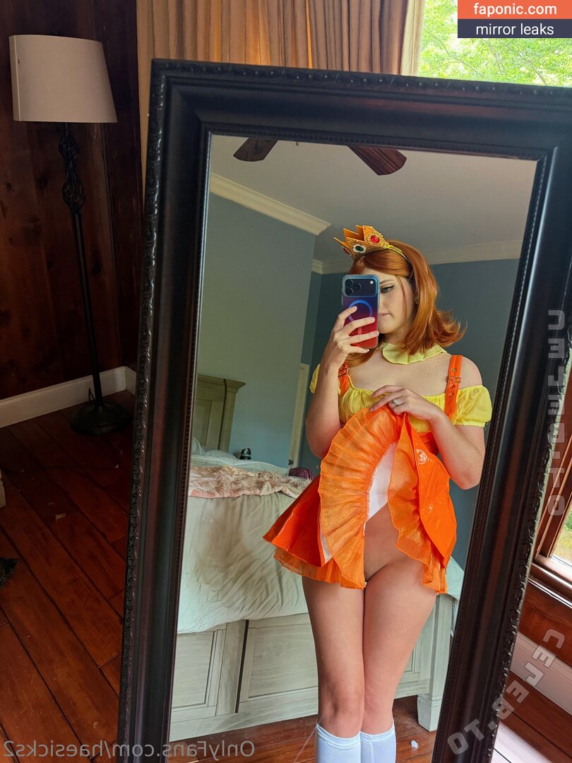 HaeSicks, Shaelynnjade, biancasotelo14 Сливы ню OnlyFans Фото #555