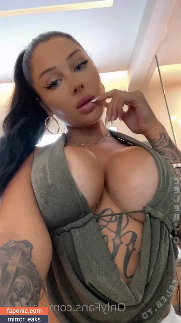 Valerie Cossette, https:, valerie.c_, valeriec, valeriecossett Сливы ню OnlyFans Фото #28