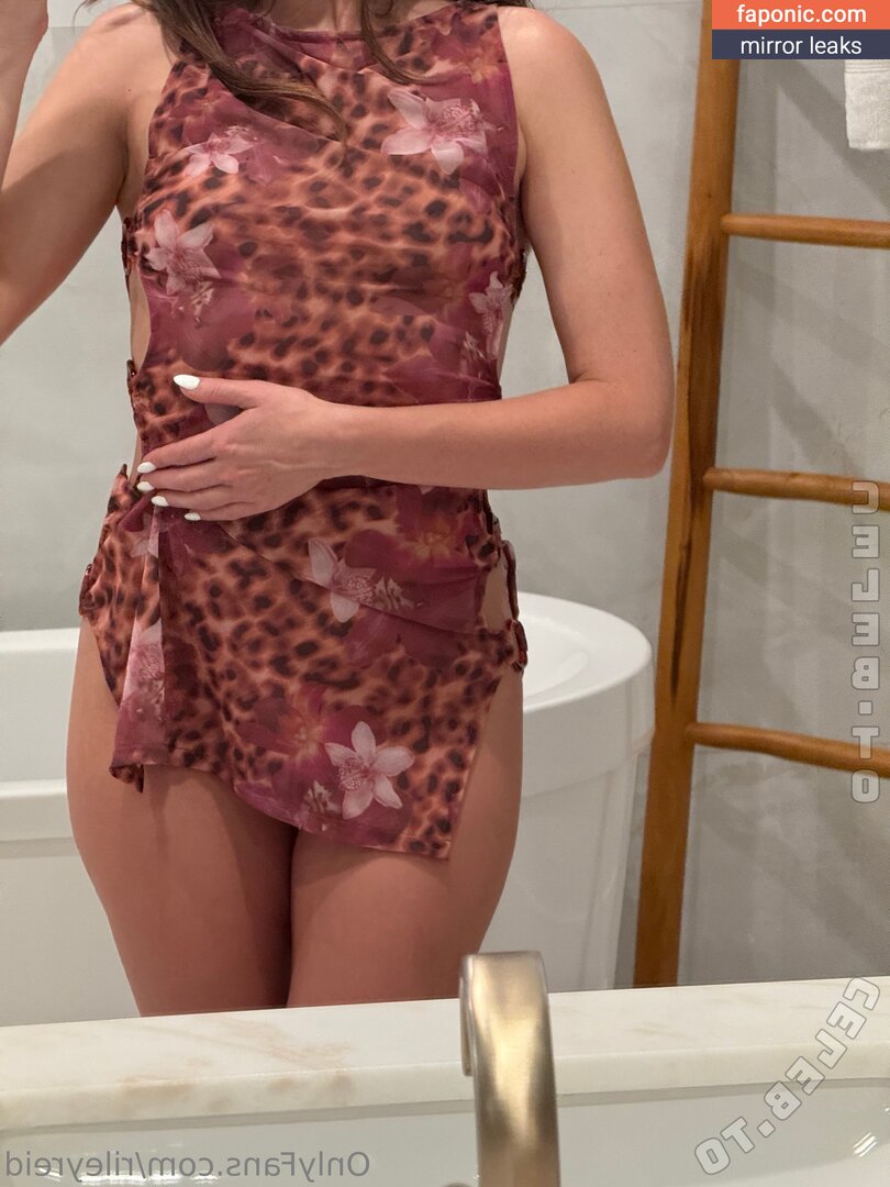 Riley Reid, RileyReidTikTok, hellorileyreid, rileyreidx3 Сливы ню OnlyFans Фото #2788