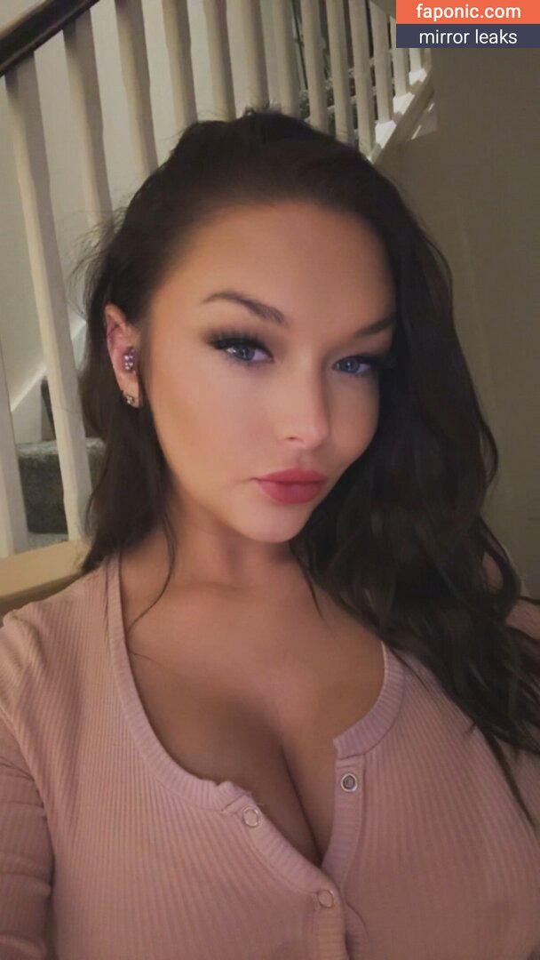 Llanna, llannagg Сливы ню OnlyFans Фото #124