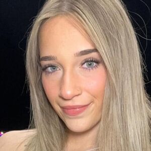 Mia Kathren