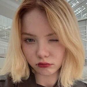 Naomi_