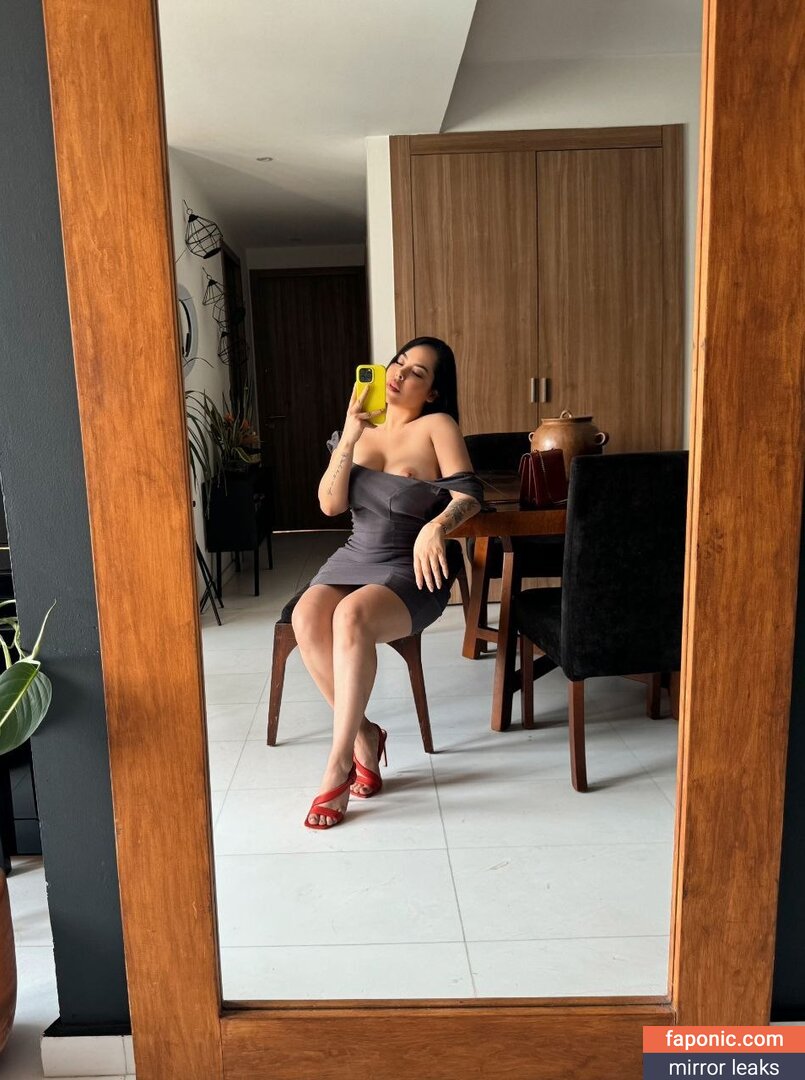 Verónica Flores